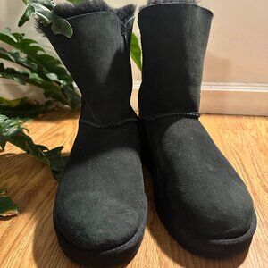 Black Uggs Brand New Size 10